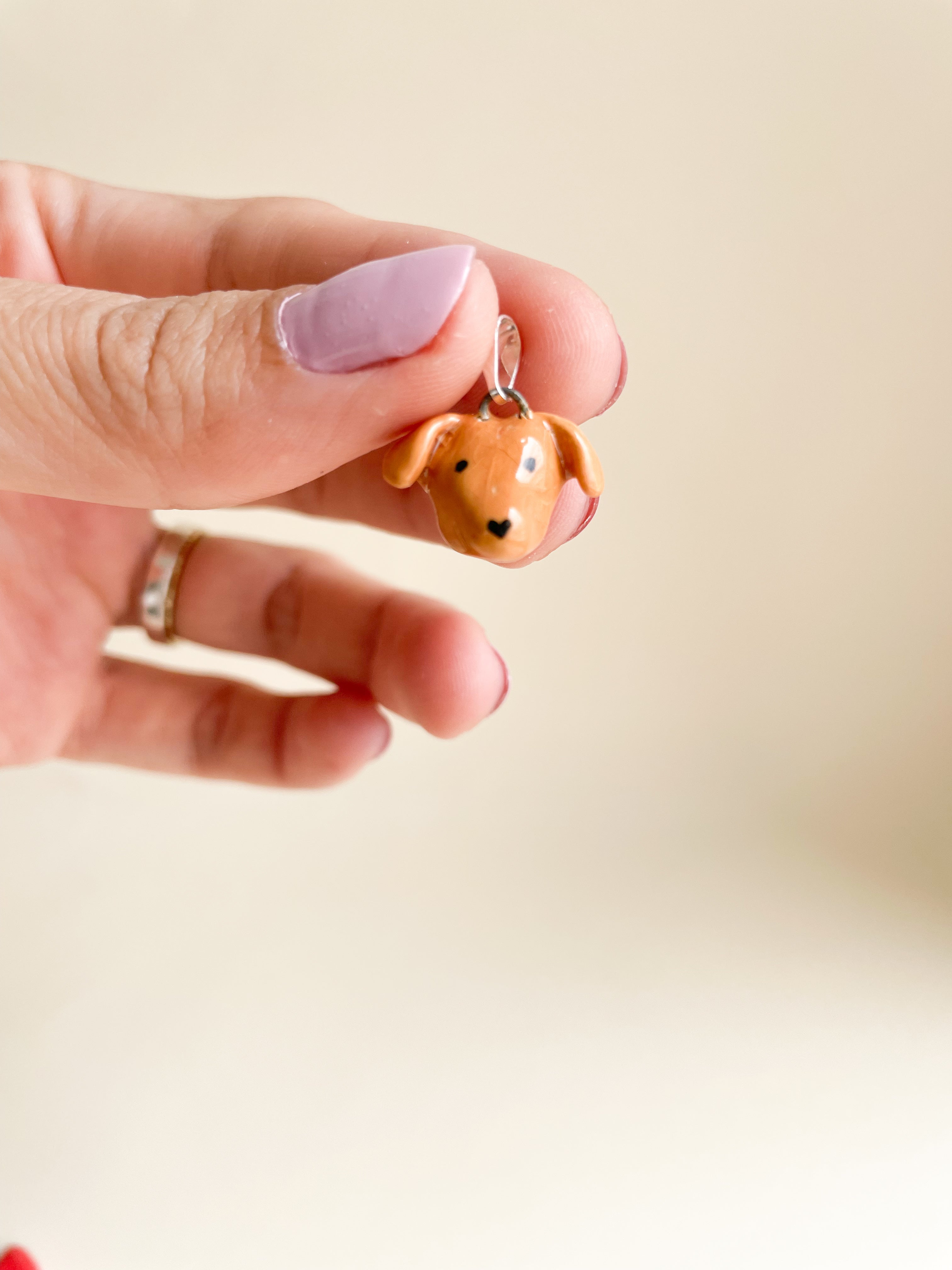 Pingente Vira Lata Caramelo