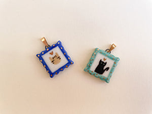 Pingente Moldurinha Gato Preto