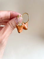 Carregar imagem no visualizador da galeria, Argola Vira Latas Caramelo
