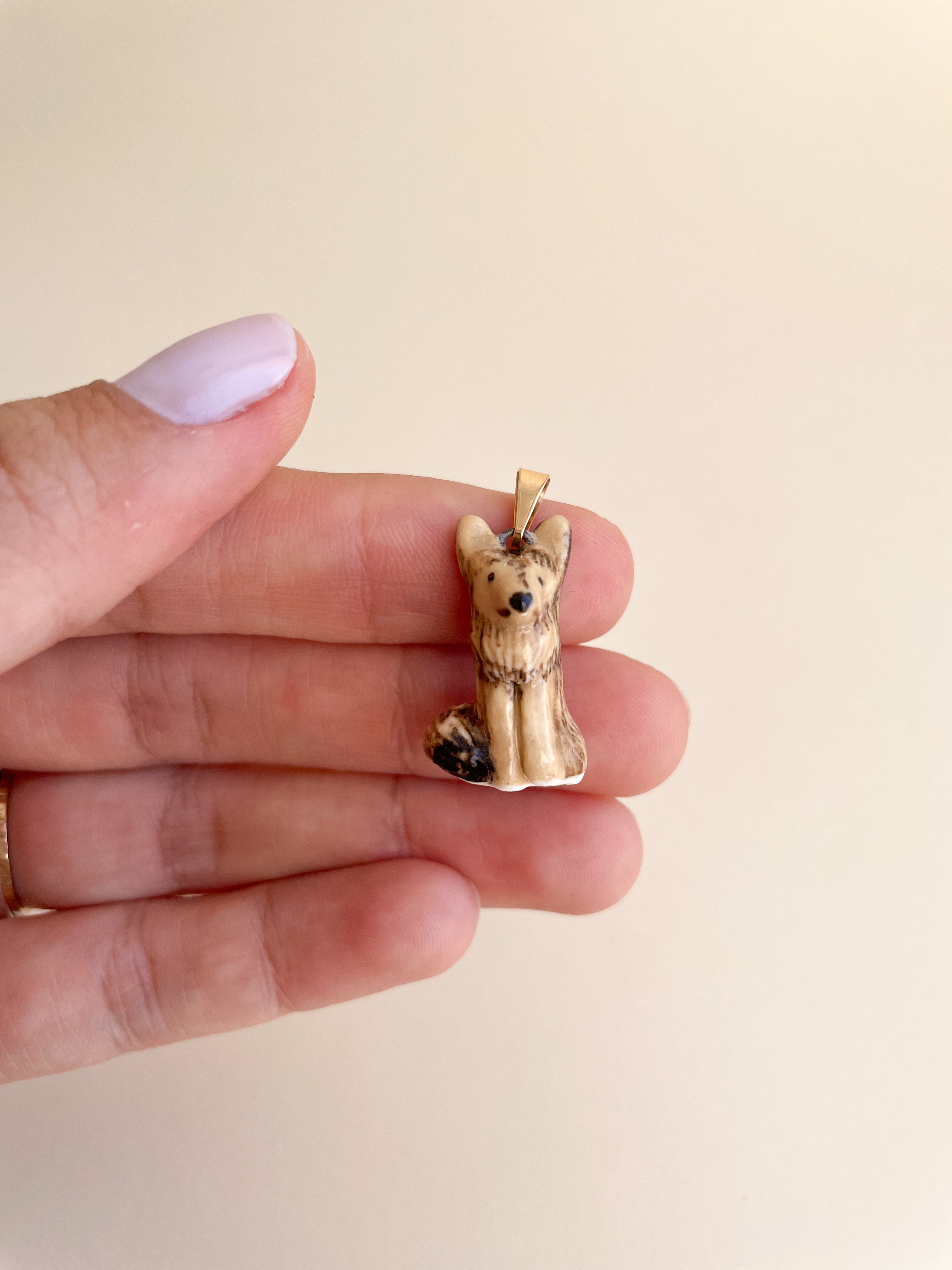 Pingente Miniatura Raposinha do Campo