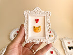 Carregar imagem no visualizador da galeria, Quadro Gatinho Amarelo
