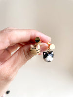 Carregar imagem no visualizador da galeria, Brinco Par de Gatinhos
