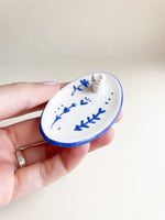 Carregar imagem no visualizador da galeria, Mini Porta Joias Gatinho Branco e Raminhos
