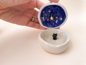 Porta Tesouros Gatinho Preto na Lua