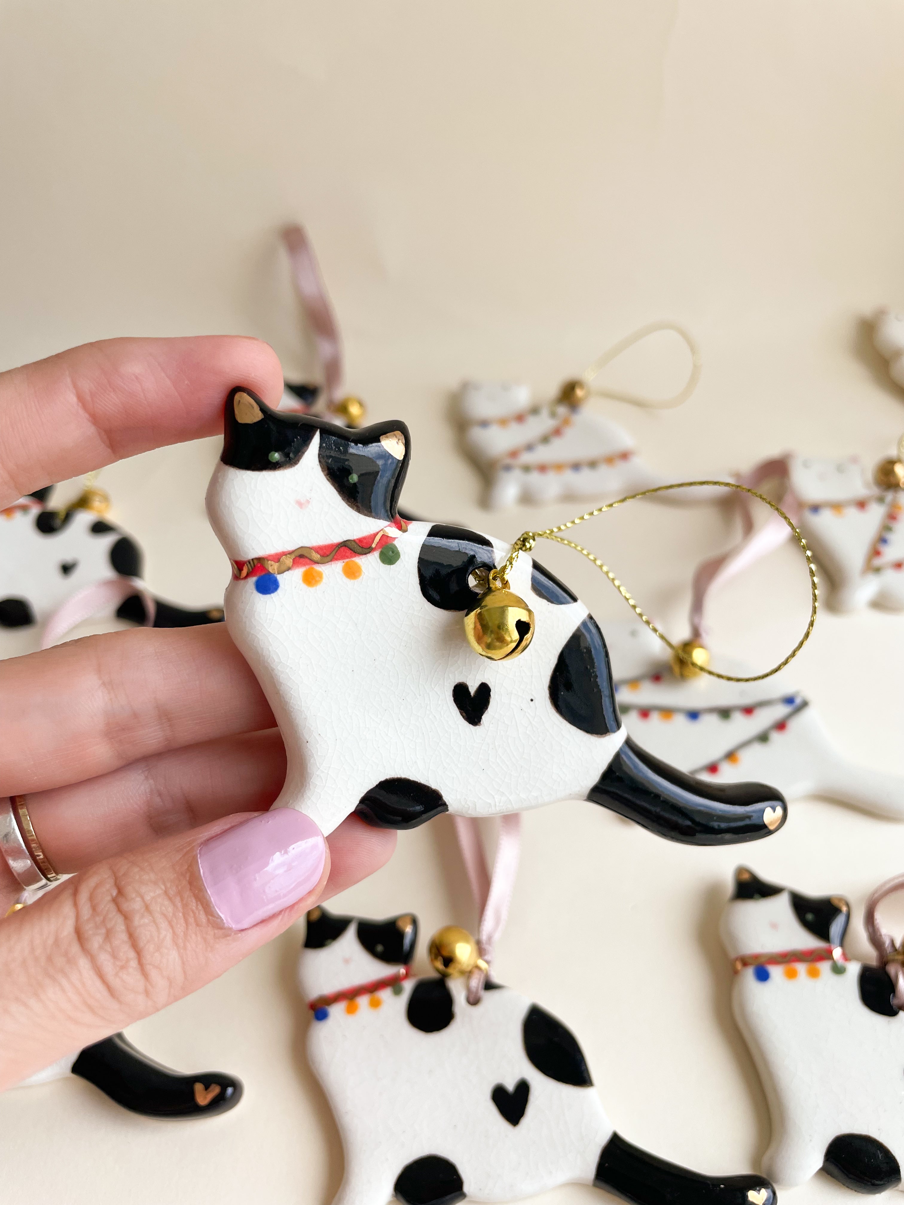 Enfeite de Cerâmica Gatinho Frajola