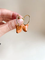 Carregar imagem no visualizador da galeria, Argola Vira Latas Caramelo
