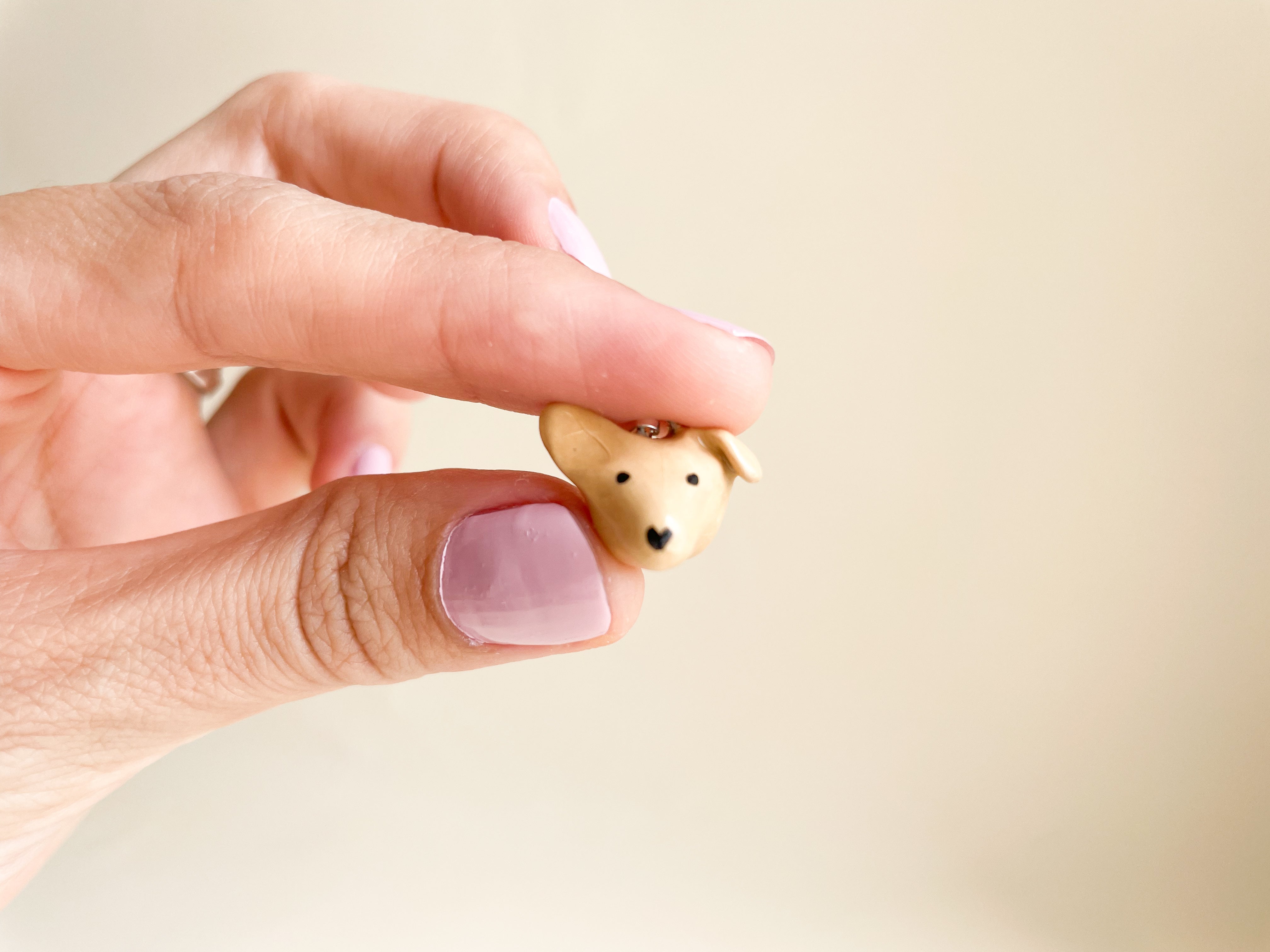 Pingente Vira Lata Caramelo