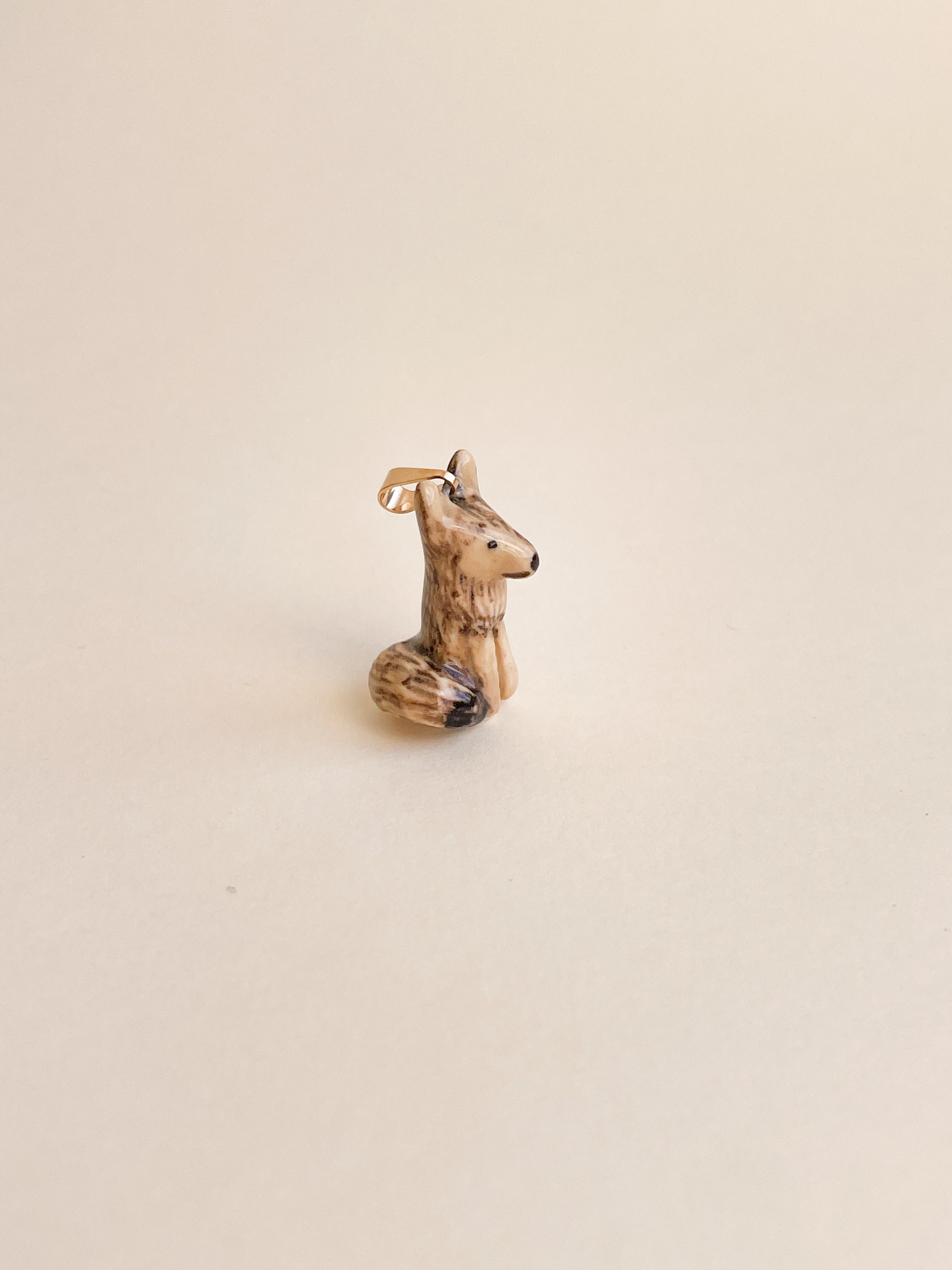 Pingente Miniatura Raposinha do Campo